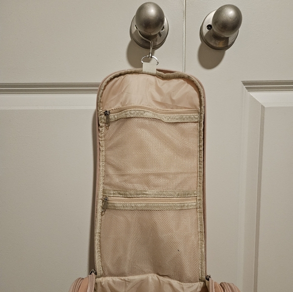 BOACAY Cosmetic Travel Bag (Medium/Large) - Picture 7 of 13